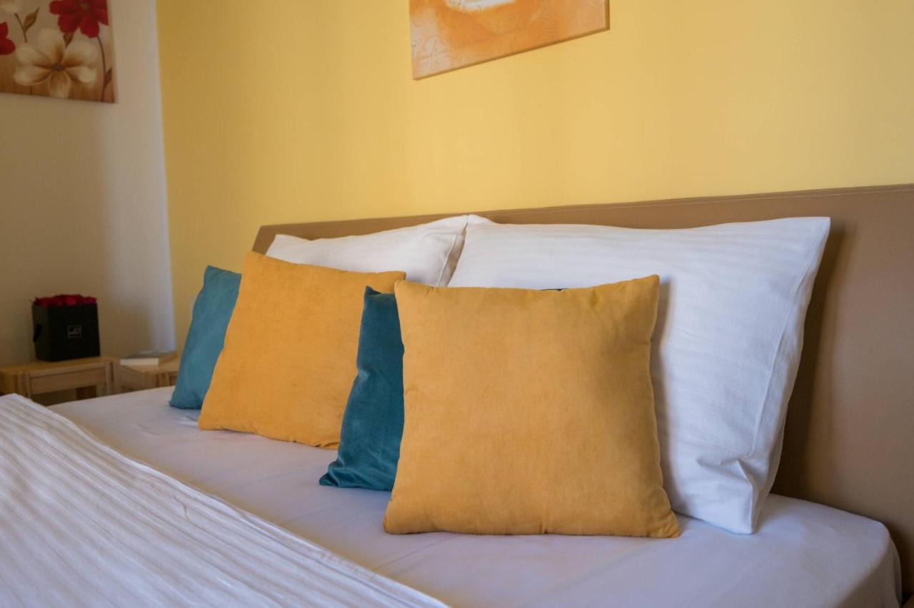 Apartment Carpe Diem Premantura Bagian luar foto
