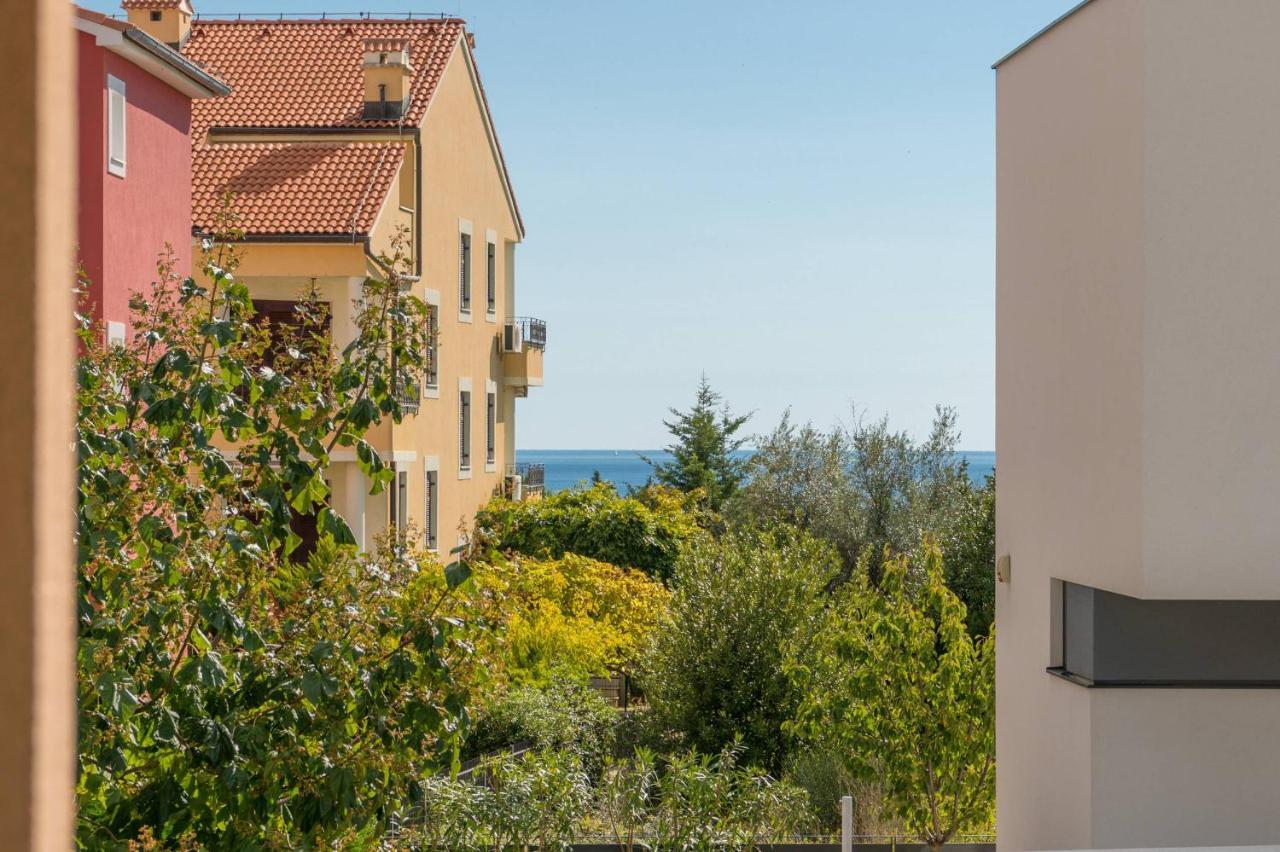 Apartment Carpe Diem Premantura Bagian luar foto